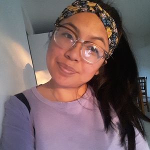 Meet your Posher, Carol